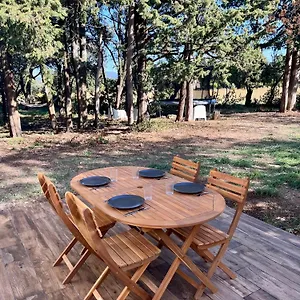 Maisonnette Avec Petite Foret Hébergement de vacances